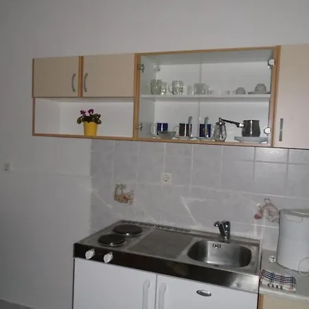 Maria Guest house *