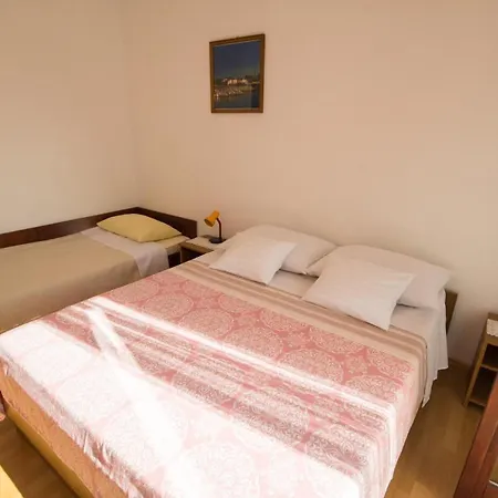 בית הארחה Maria