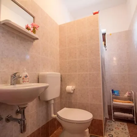 Maria Guest house *