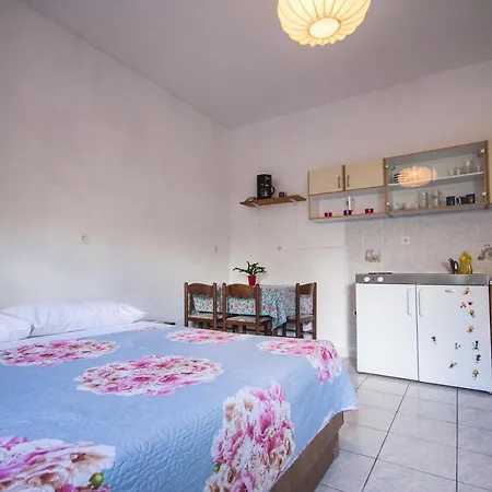 בית הארחה Maria